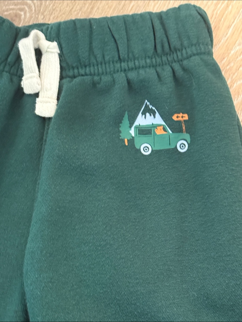 The Childrens Place Baby Boy Winter Train Jeep Green Joggers Shirt Outfit Set - Picture 8 of 16